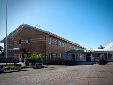 Uddevalla gymnasieskola Östrabo Y
