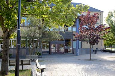Katrinelundsgymnasiet