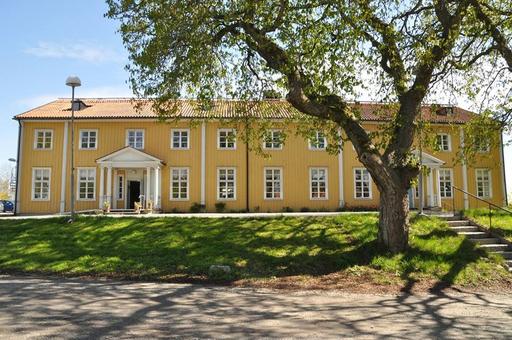 Bergas matsal och internat. Berga naturbruksgymnasium.