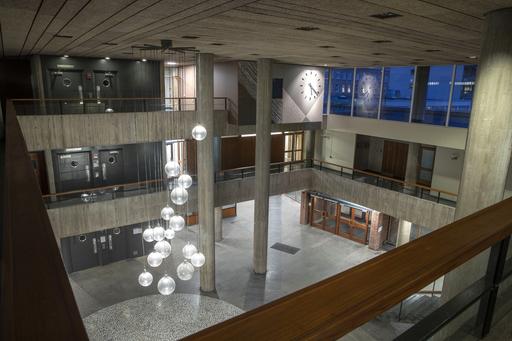 Bild på RGRH stora entren till elevhemmet St Eriks gymnasium.JPG