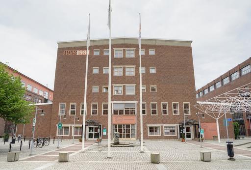 Ester Mosessons gymnasium