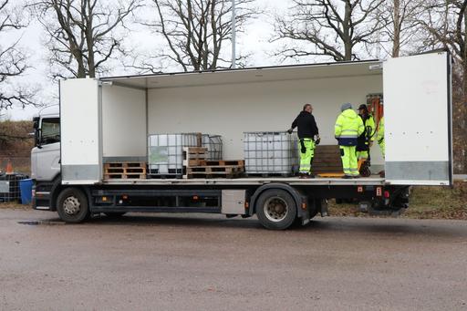 Lektion i att lasta Bergstrands Gymnasium i Sigtuna