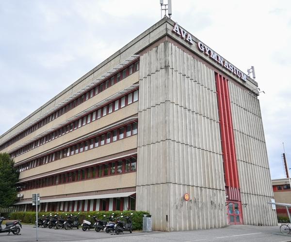 Åva gymnasium