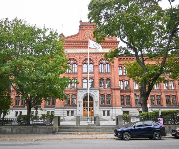Norra Reals gymnasium