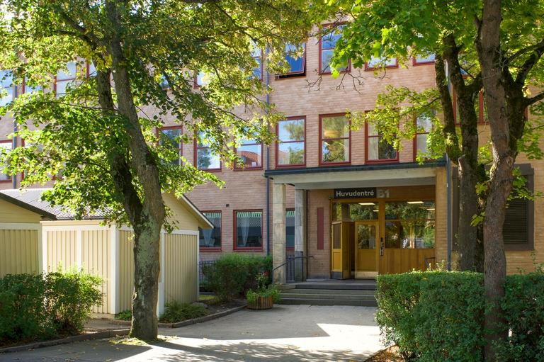 Spånga gymnasium