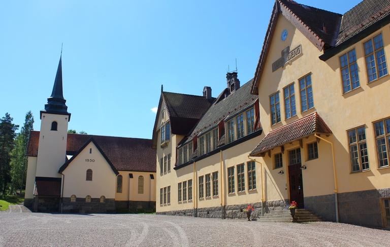 Lundsbergs Skola