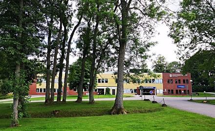 Herrgårdsgymnasiet